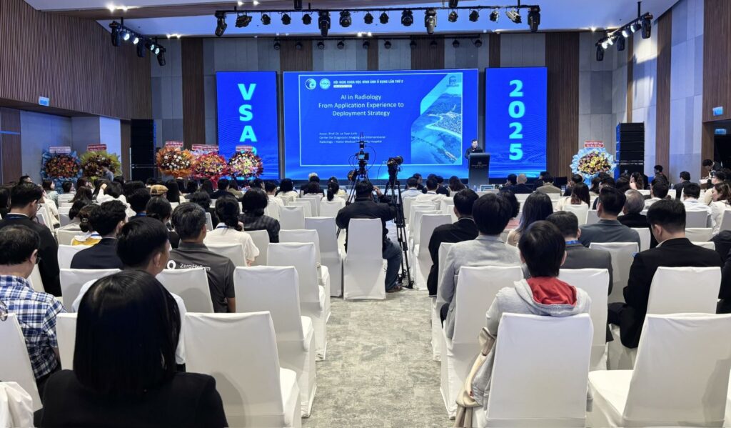 Hội nghị khoa học hình ảnh ổ bụng (lần thứ 2) tổ chức tại Gia Lai1