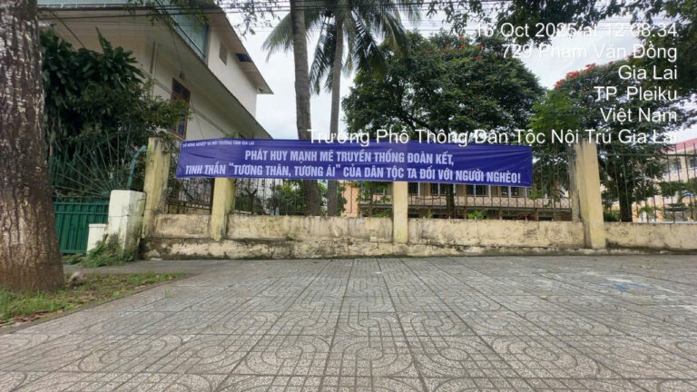 Tuyên truyền Hưởng ứng Ngày “Vì người nghèo” (17/10)